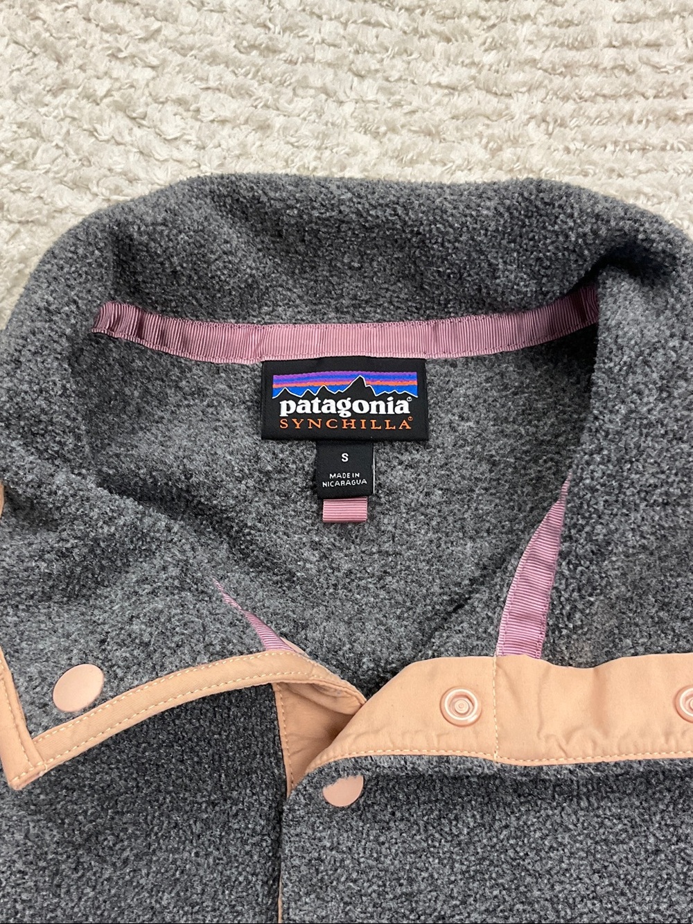 Patagonia Women's Lightweight Synchilla Snap-T Pullover size Small - Picture 3 of 16